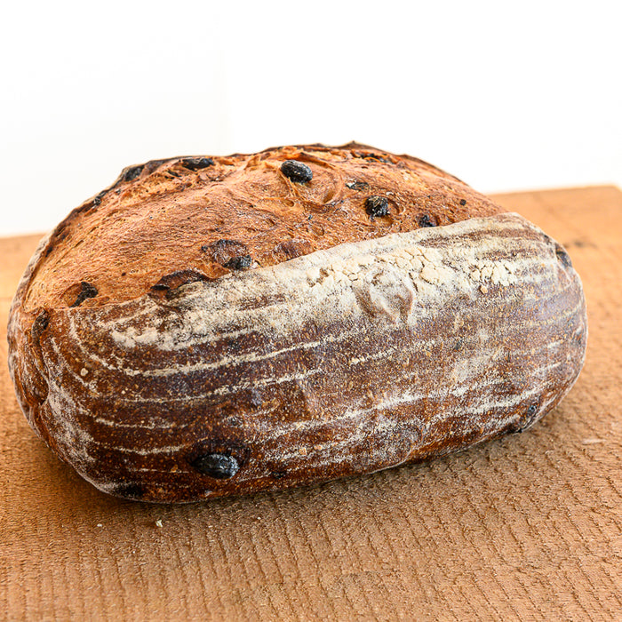 Cinnamon Raisin Hearth Loaf